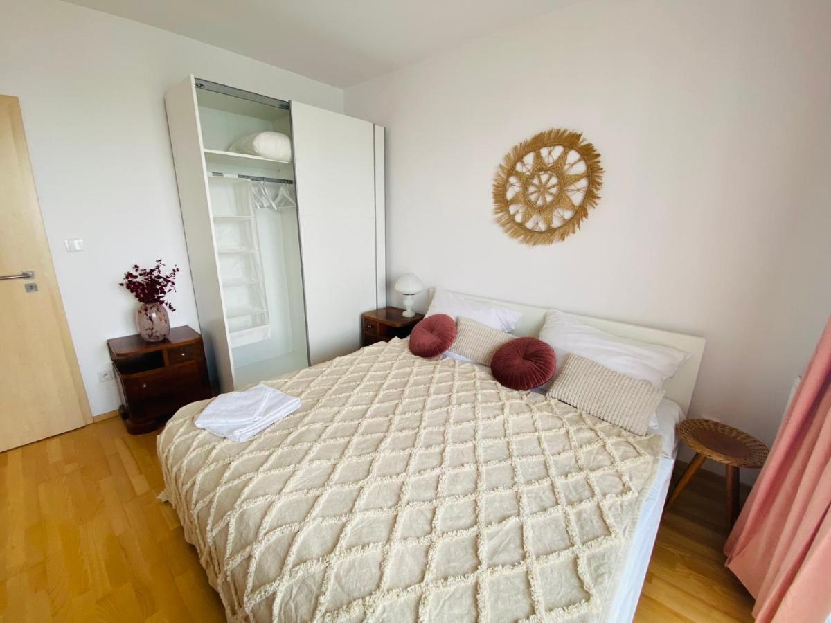 Appartement Stylovy Apartman Artdeco à Poděbrady Extérieur photo